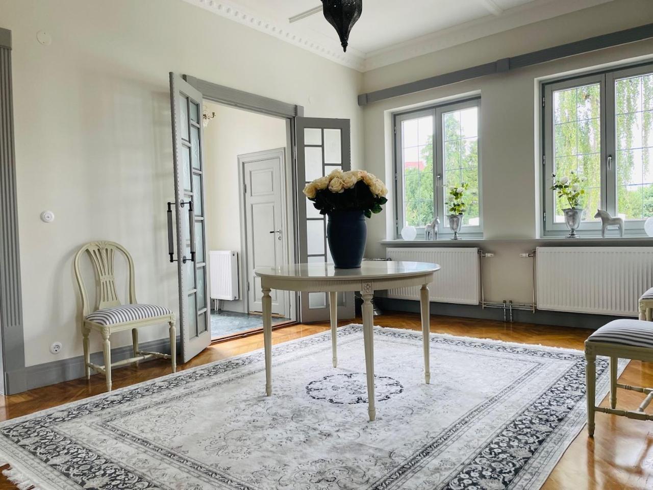 Villa I Fridhem I *